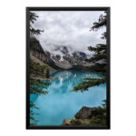 Quadro Paisagem Lago com Montanhas e Névoa
